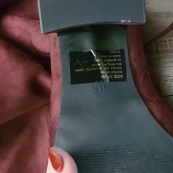 Torrid Berry color sz 11.5 Block Heel Over The Knee Boot wide calf maroon new - Picture 5 of 6